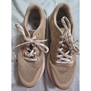Keen WK500 Womens Walking Shoe Tan Size 7.5‎ Keen.Curve